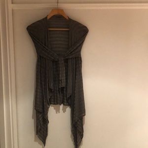 Hard Tail long sleeve cover up